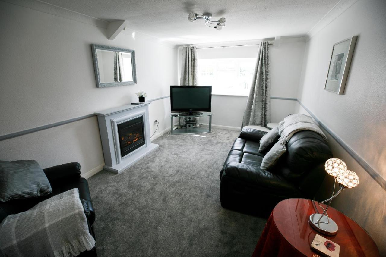 Mews Flat Apartment Tenby Bagian luar foto